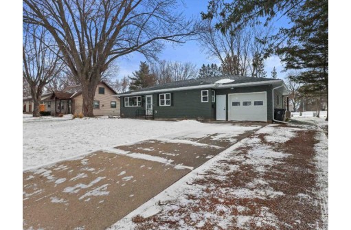 1905 S Maple Avenue, Marshfield, WI 54449