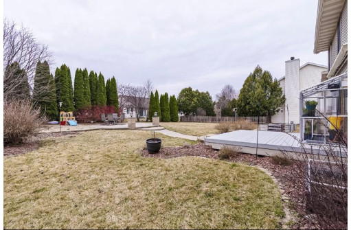 802 Turnberry Drive, Waunakee, WI 53597