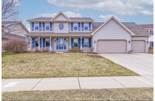 802 Turnberry Drive, Waunakee, WI 53597