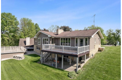 E12096 Grubers Grove Road, Prairie Du Sac, WI 53578