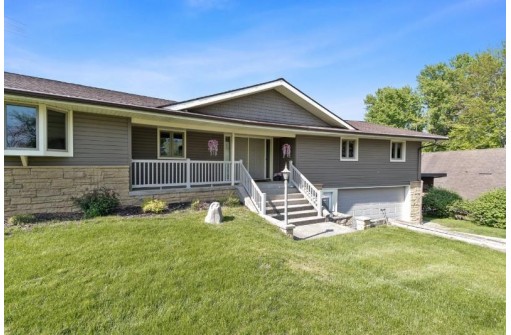 E12096 Grubers Grove Road, Prairie Du Sac, WI 53578