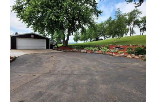 N3229 Seier Road, Fall River, WI 53932