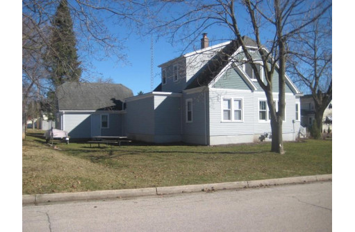 275 W Charles Street, Markesan, WI 53946