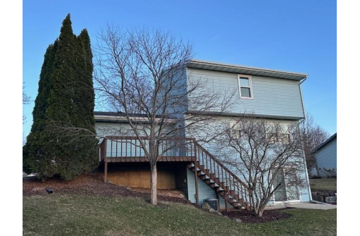 2102 S Thompson Drive, Madison, WI 53716