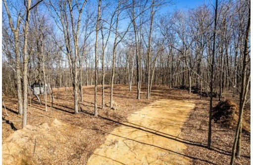 L987 S Dutch Hollow Road, La Valle, WI 53941