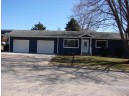 1101 Roelli Lane, Dodgeville, WI 53533