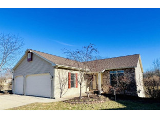 333 Arlington Court Spring Green, WI 53588