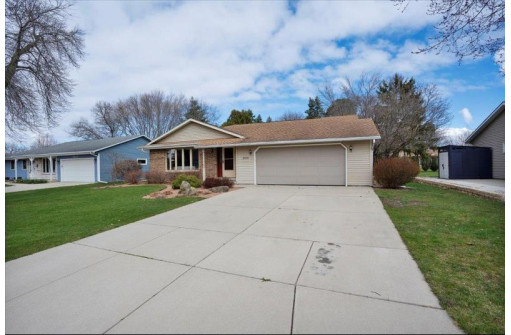 4219 Oldwyck Drive, Janesville, WI 53546