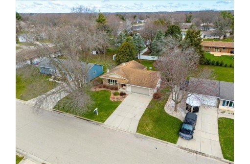 4219 Oldwyck Drive, Janesville, WI 53546