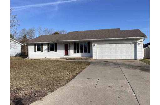 215 Belle Avenue, Belleville, WI 53508-0000