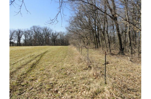 22 AC County Road A, Blanchardville, WI 53516