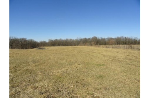 22 AC County Road A, Blanchardville, WI 53516