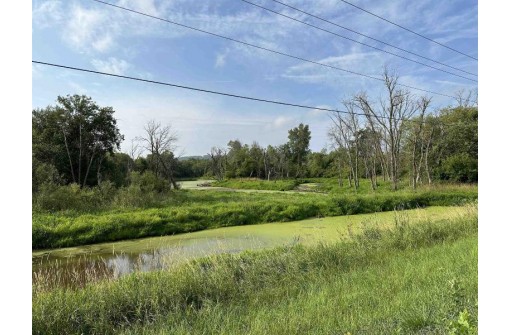 74.66AC Highway 33, Portage, WI 53901