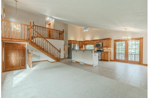 5744 Lacy Road, Fitchburg, WI 53711