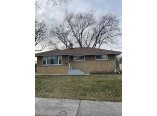 4425 S Louisiana Avenue Milwaukee, WI 53221