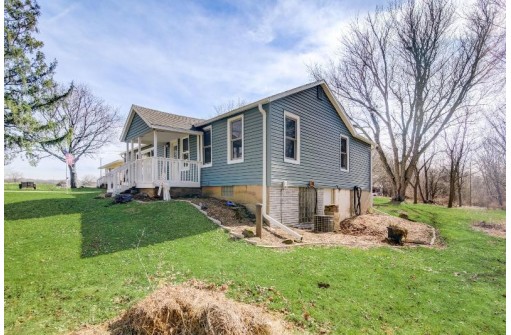 6139 County Road M, Fitchburg, WI 53575