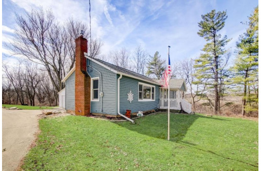 6139 County Road M, Fitchburg, WI 53575