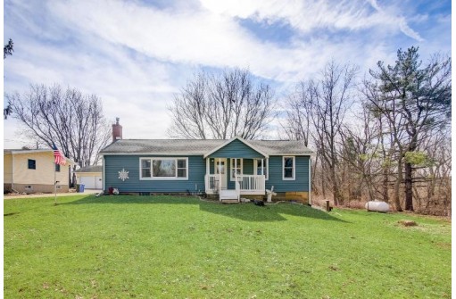 6139 County Road M, Fitchburg, WI 53575