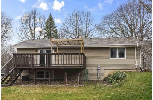 4501 Mccann Road, Madison, WI 53714