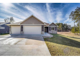 808 Pine Circle Portage, WI 53901