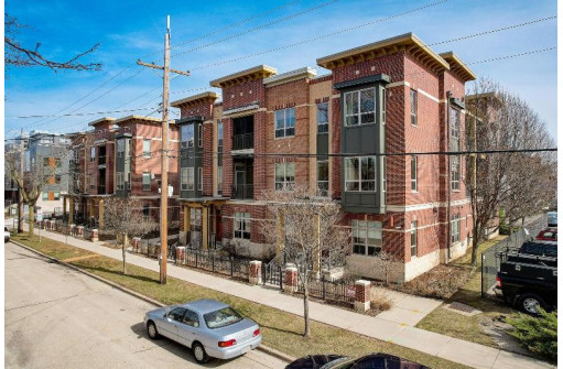 625 E Mifflin Street 205, Madison, WI 53703