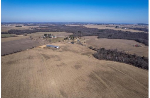 E6401 Cold Springs Road, Loganville, WI 53943