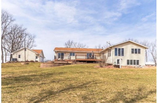 3731 Wilson Road, Dodgeville, WI 53533