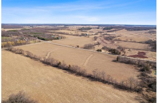 15.25 ACRES County Road U/Gillem Road, Baraboo, WI 53913