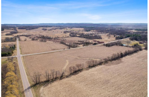 15.25 ACRES County Road U/Gillem Road, Baraboo, WI 53913