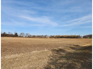 15.25 ACRES County Road U/Gillem Road Baraboo, WI 53913