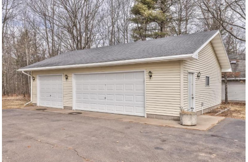 3233 Woodchuck Way, Lac Du Flambeau, WI 54538