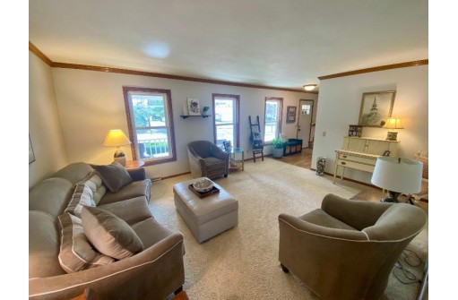 7436 Sawmill Road, Madison, WI 53717