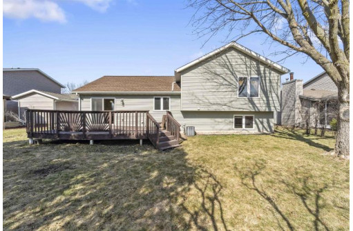 3913 Jenna Drive, Madison, WI 53704