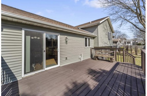 3913 Jenna Drive, Madison, WI 53704