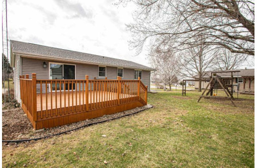 417 W Dewey Street, Cuba City, WI 53807