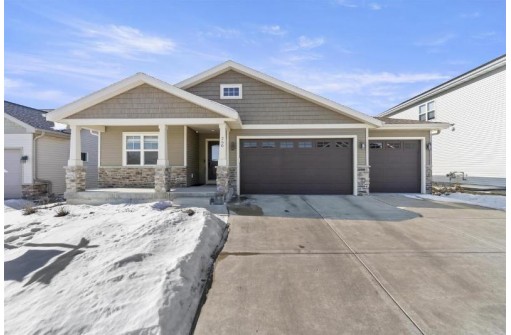 260 Covington Trail, Sun Prairie, WI 53590