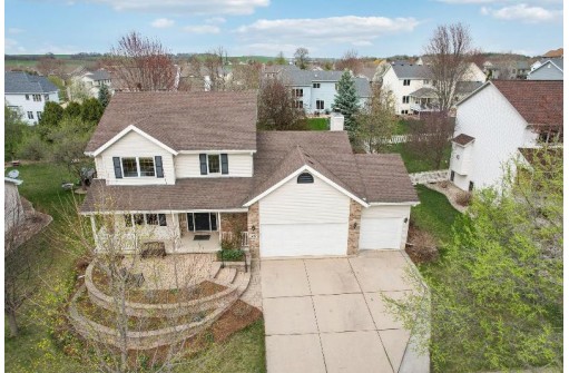 403 Badger Lane, Waunakee, WI 53597