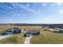 313 Diamond Oaks Drive, Dodgeville, WI 53533