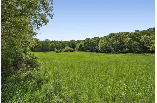 18.94AC Enchanted Valley, Middleton, WI 53562