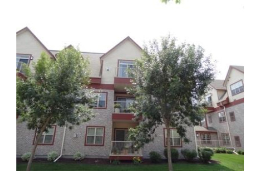 955 Liberty Boulevard 301, Sun Prairie, WI 53590