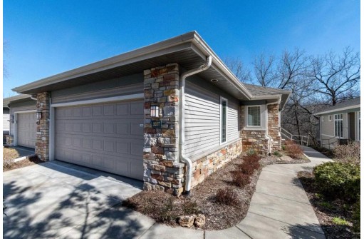 3207 Conservancy Lane, Middleton, WI 53562