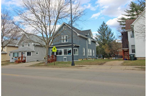 573 N Main Street, Richland Center, WI 53581