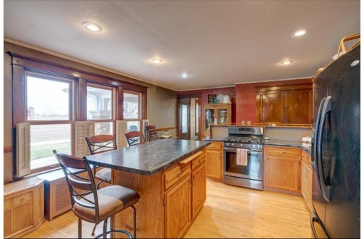 N8405 County Road D, Belleville, WI 53508