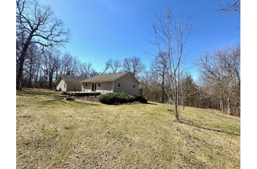 W11361 Van Buren Road, Columbus, WI 53925