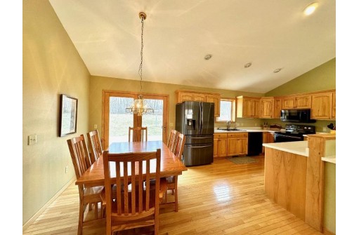 W11361 Van Buren Road, Columbus, WI 53925