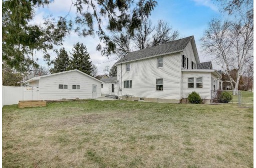 407 E Conant Street, Portage, WI 53901