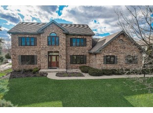 1802 Hidden Hill Drive Verona, WI 53593