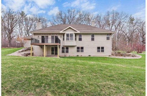 2945 Windswept Way, Verona, WI 53593