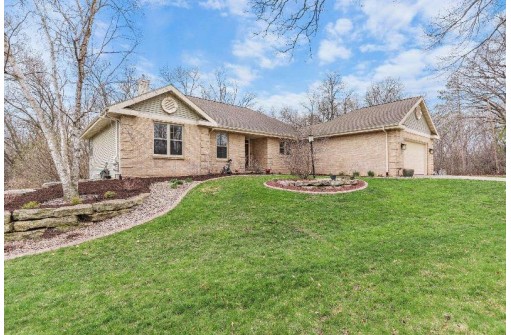 2945 Windswept Way, Verona, WI 53593