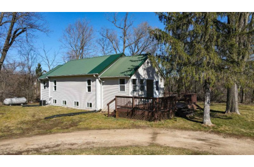 11237 Highway 60, Blue River, WI 53518